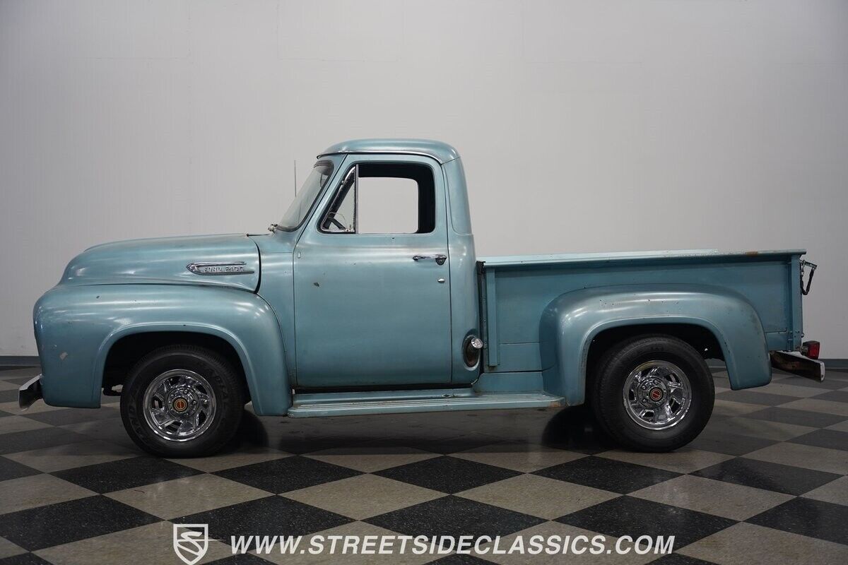 Ford-F-100-Pickup-1953-2