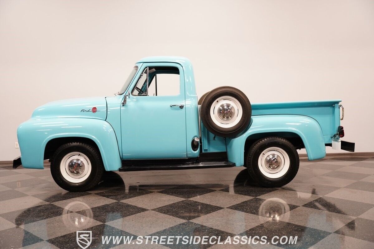 Ford-F-100-Pickup-1955-2