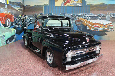 Ford-F-100-Pickup-1956-11