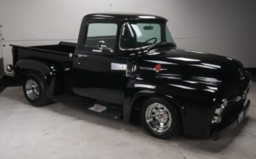 Ford F-100 Pickup 1956