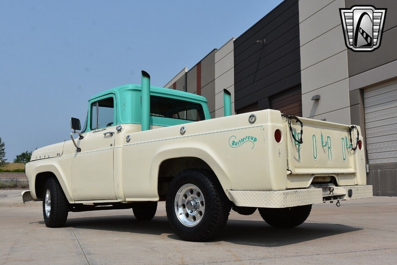 Ford-F-100-Pickup-1958-4