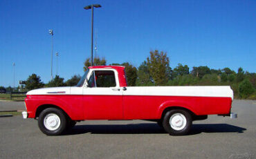 Ford-F-100-Pickup-1961-4