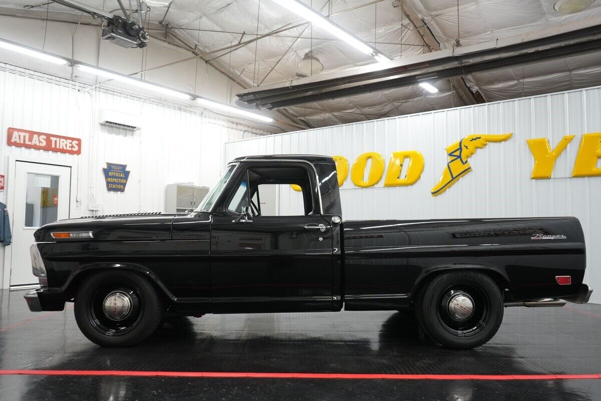 Ford-F-100-Pickup-1968-5