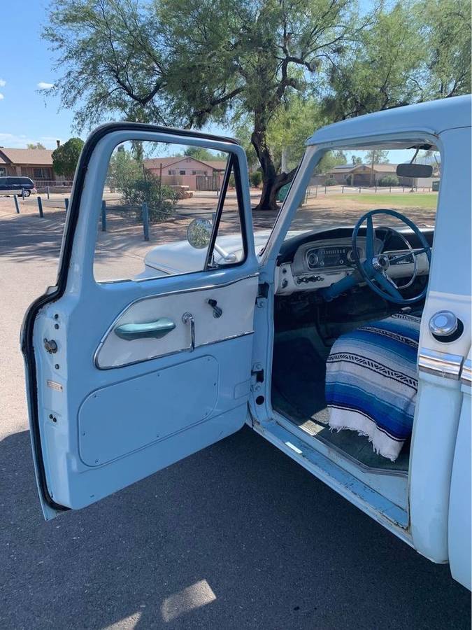 Ford-F-100-custom-cab-1965-9