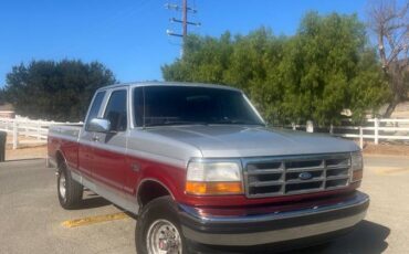 Ford-F-150-1983