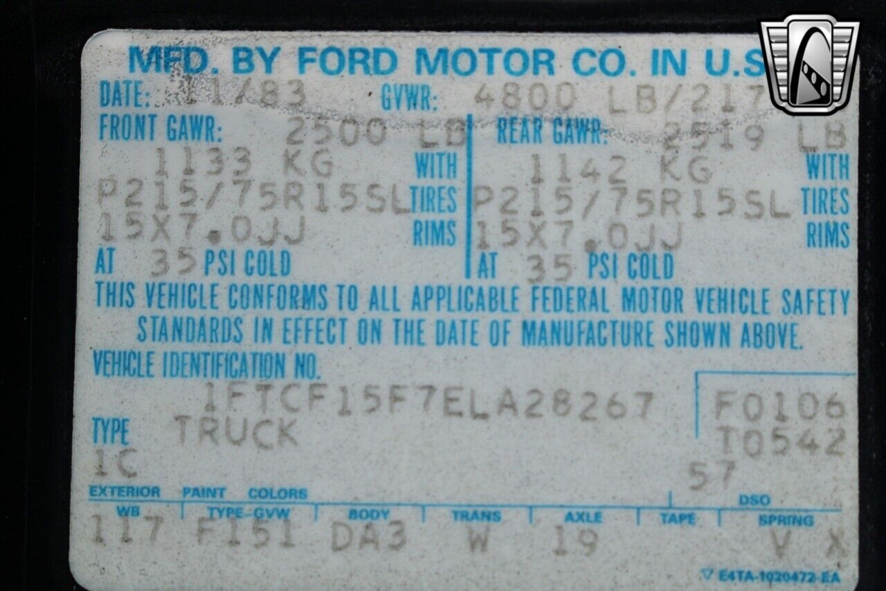 Ford-F-150-1984-28