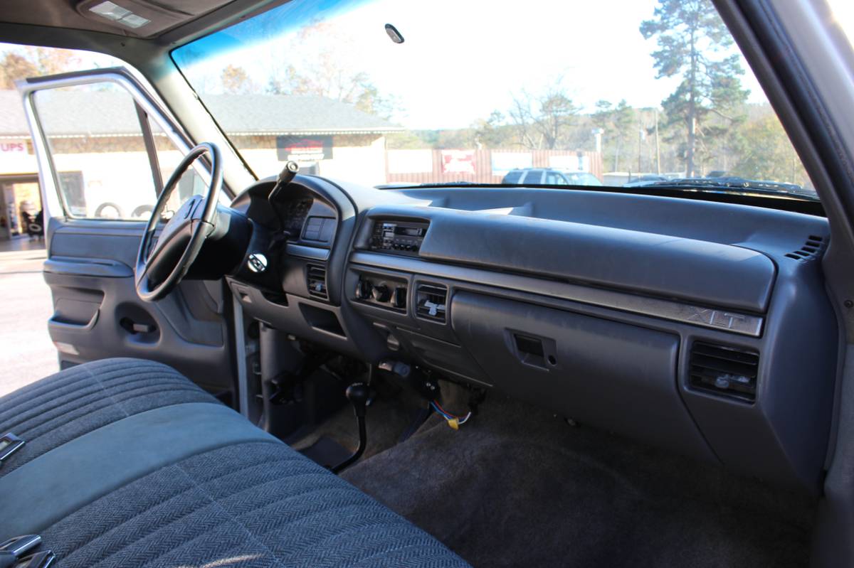 Ford-F-150-1993-1