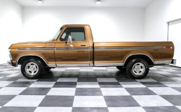 Ford-F-150-Pickup-1977-3