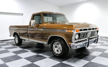 Ford F-150 Pickup 1977