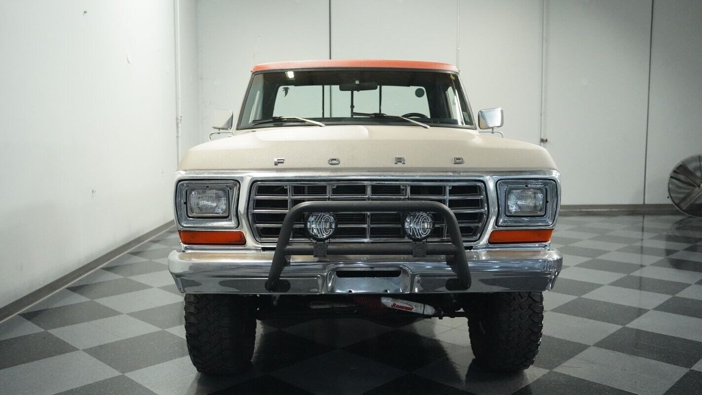 Ford-F-150-Pickup-1978-15