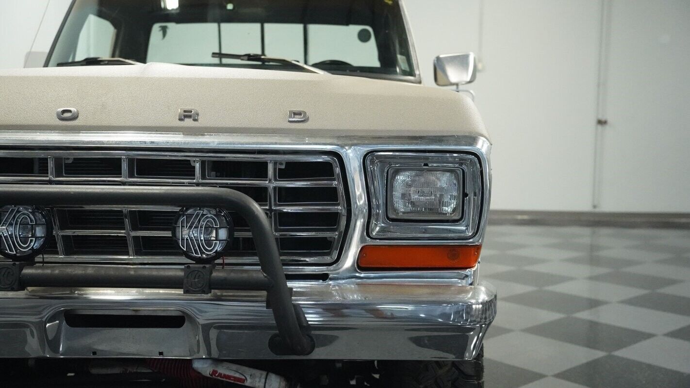 Ford-F-150-Pickup-1978-18