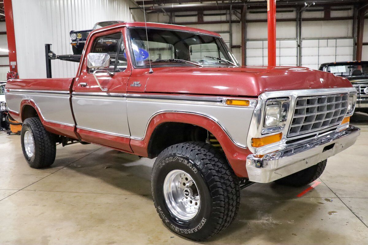 Ford-F-150-Pickup-1979-11