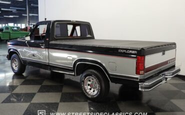 Ford-F-150-Pickup-1986-6