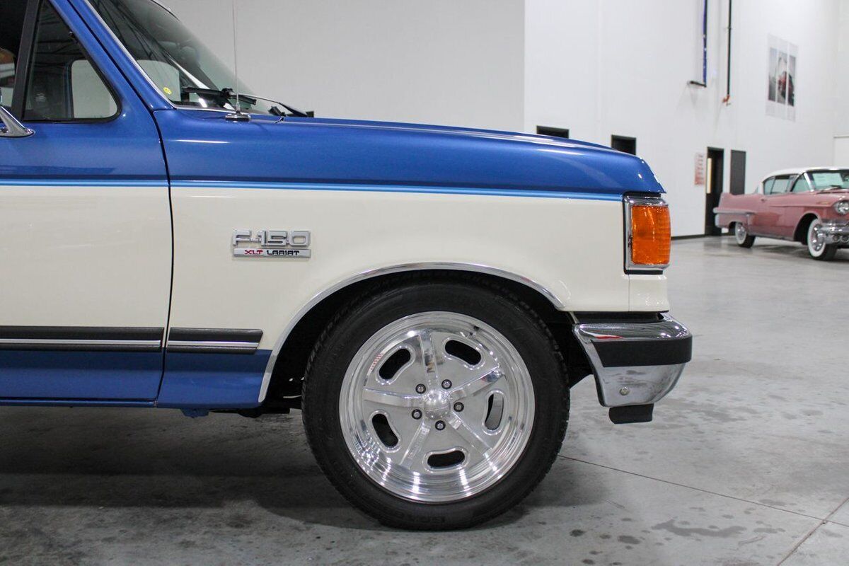 Ford-F-150-Pickup-1990-9