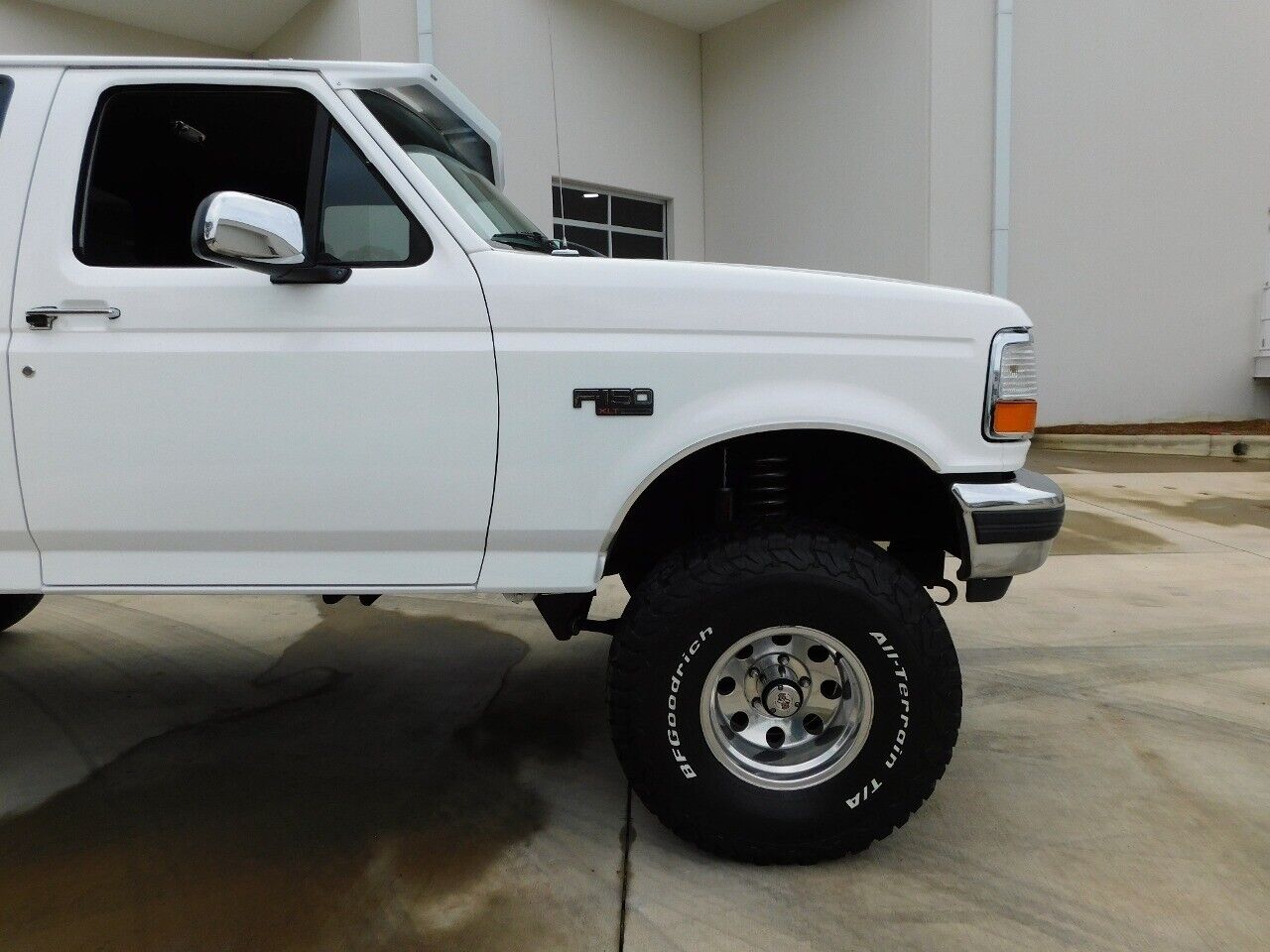 Ford-F-150-Pickup-1992-11