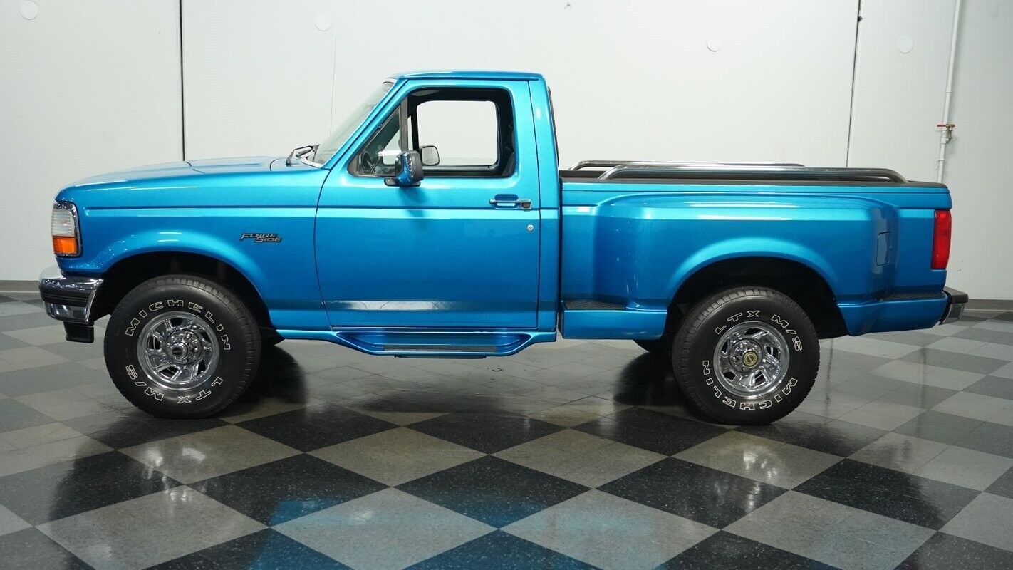 Ford-F-150-Pickup-1995-2