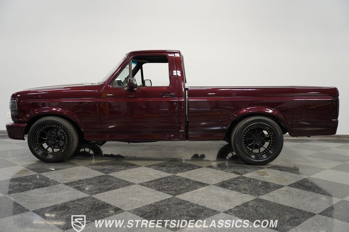 Ford-F-150-Pickup-1995-2