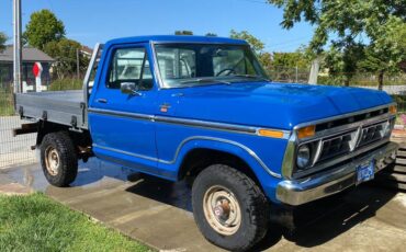 Ford-F-150-ranger-1977-3