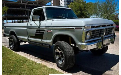 Ford F-250 1975 à vendre