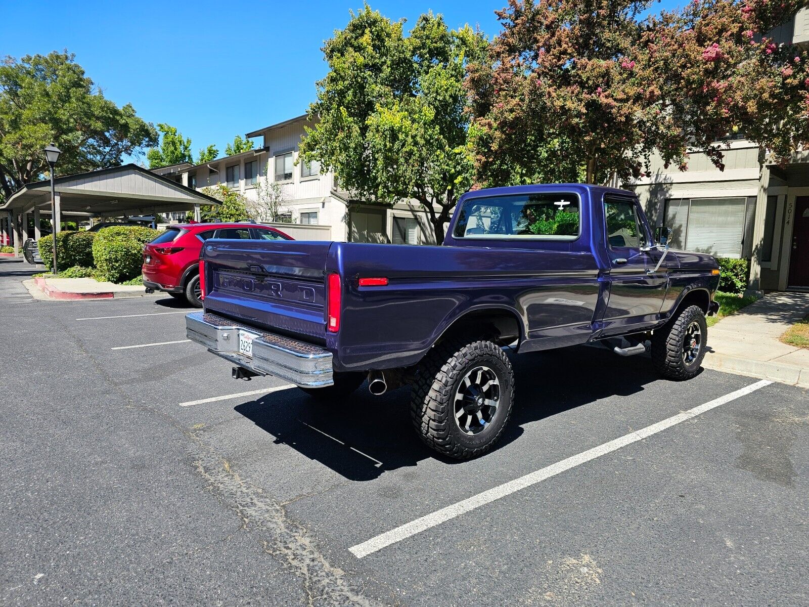 Ford-F-250-1976-8