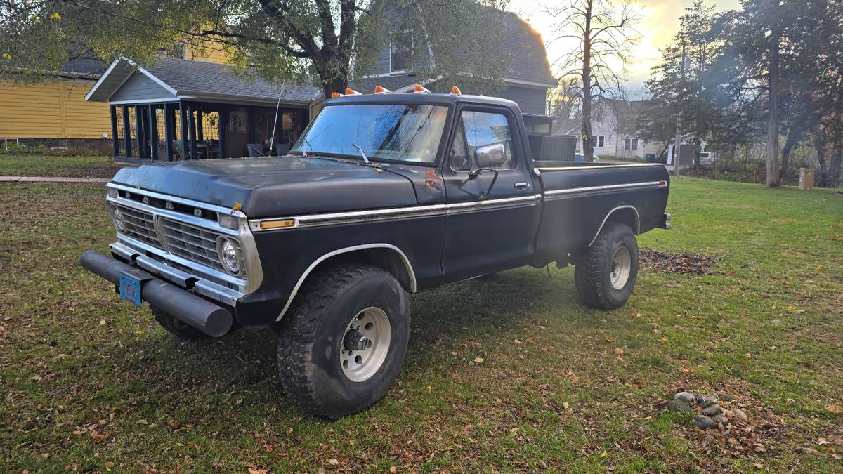 Ford-F-250-1977-7