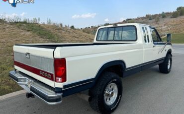 Ford-F-250-1986-18