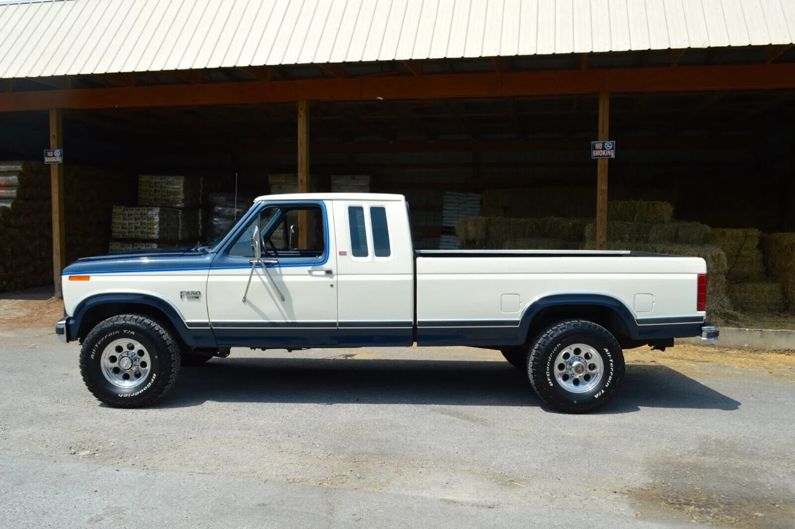 Ford-F-250-1986-21