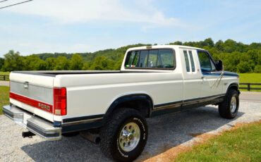 Ford-F-250-1986-22