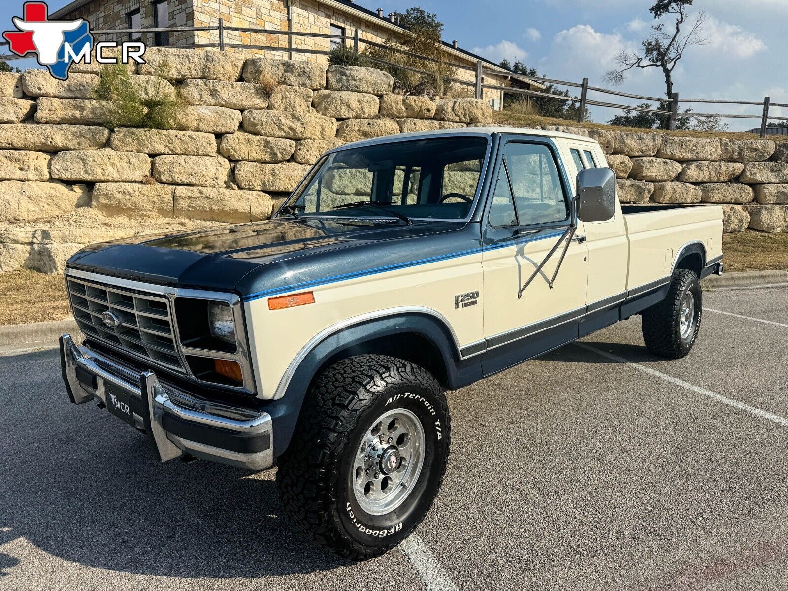 Ford-F-250-1986-33