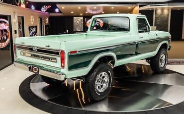 Ford-F-250-Pickup-1977-13