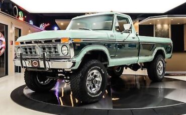 Ford F-250 Pickup 1977