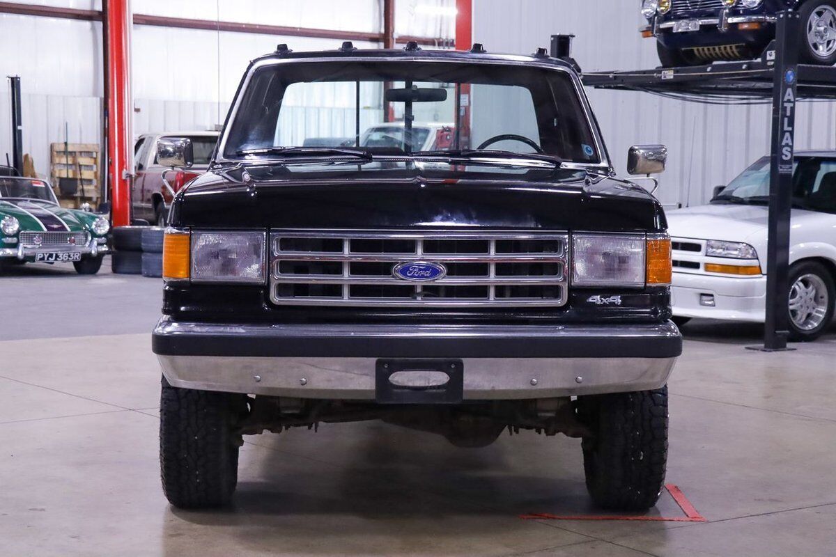 Ford-F-250-Pickup-1988-11