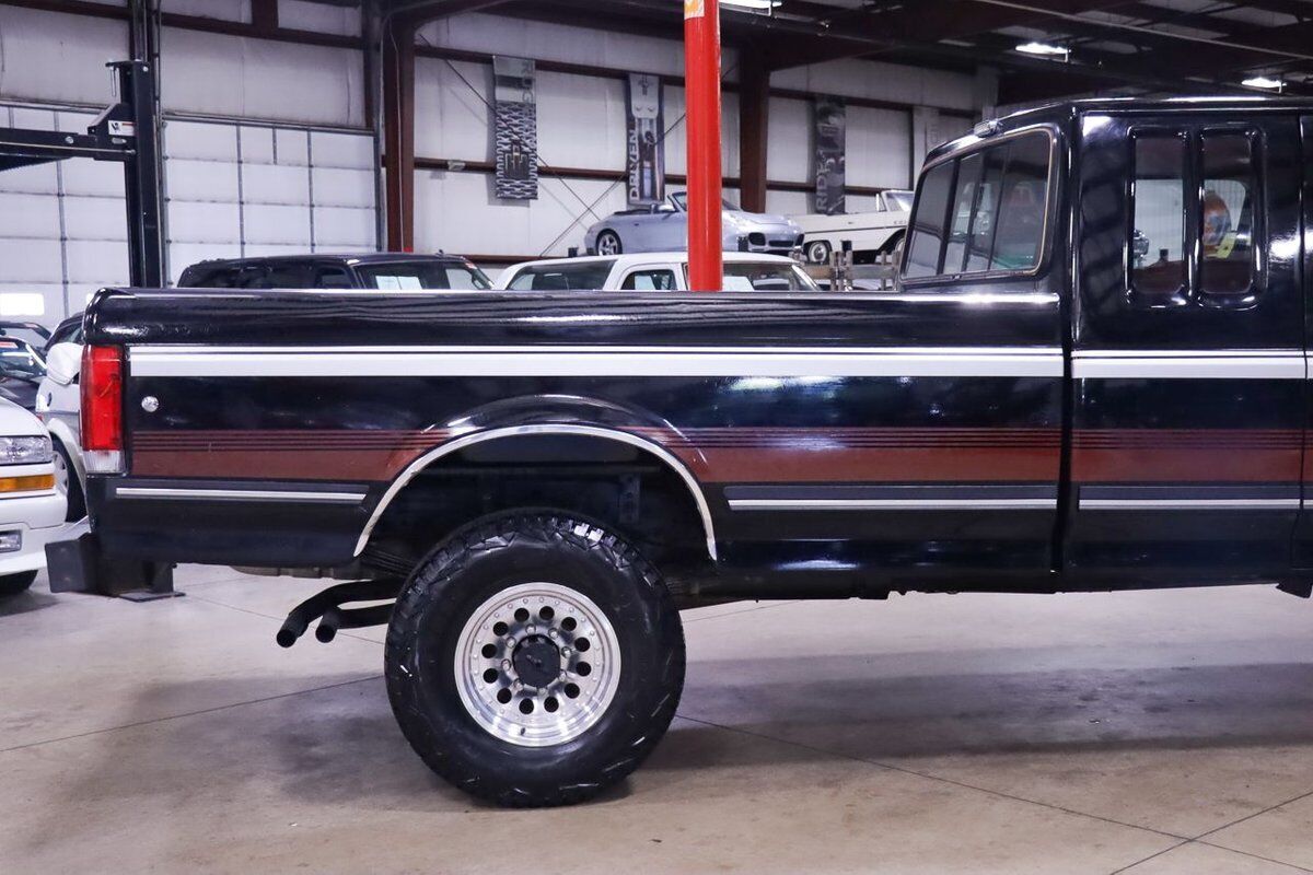 Ford-F-250-Pickup-1988-7