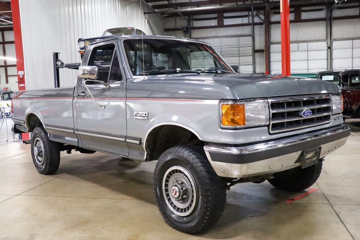 Ford-F-250-Pickup-1991-11