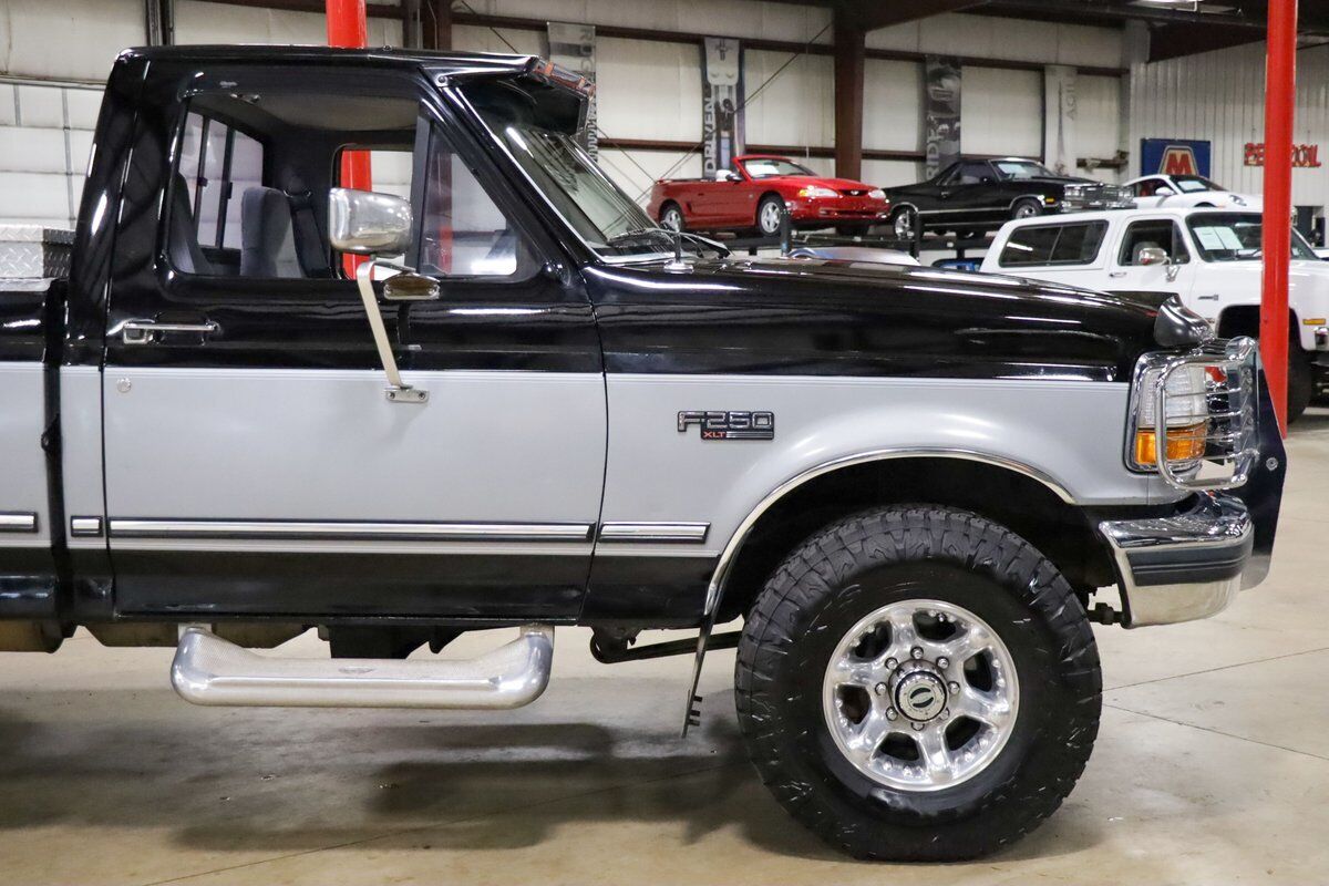 Ford-F-250-Pickup-1995-10