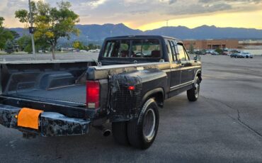 Ford-F-250-diesel-1986-14