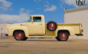 Ford-F-Series-1956-4