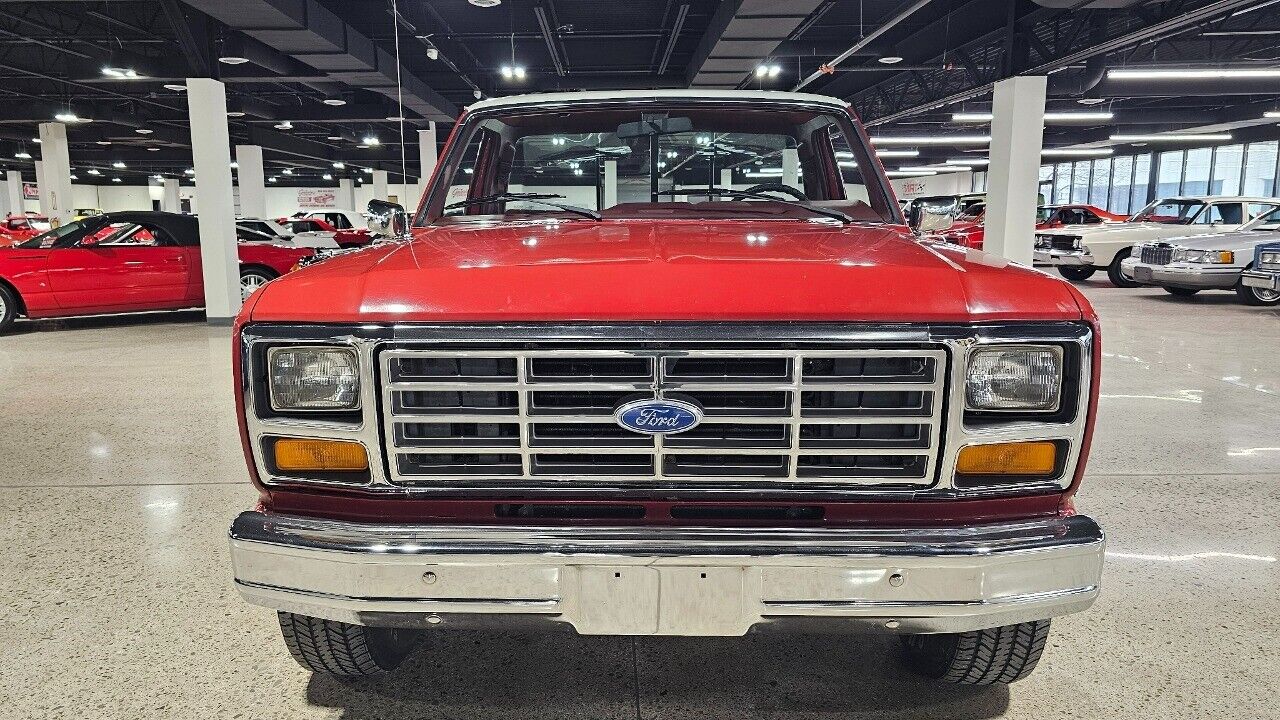 Ford-F-Series-1984-6