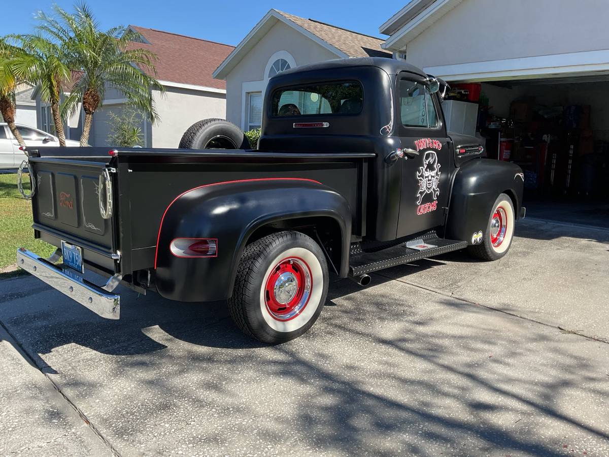 Ford-F100-1952-1