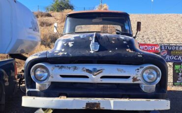 Ford-F100-1956-1