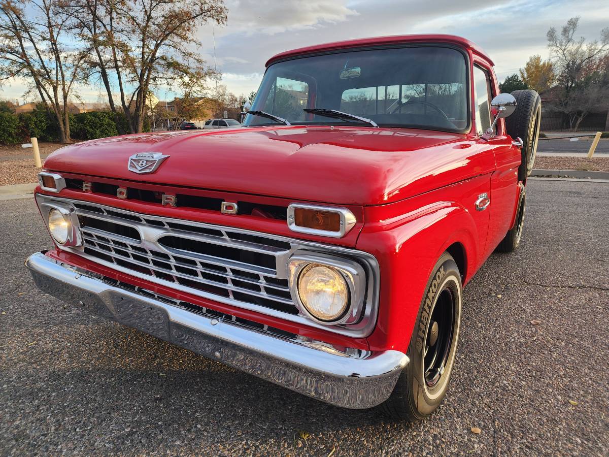 Ford-F100-1966-10