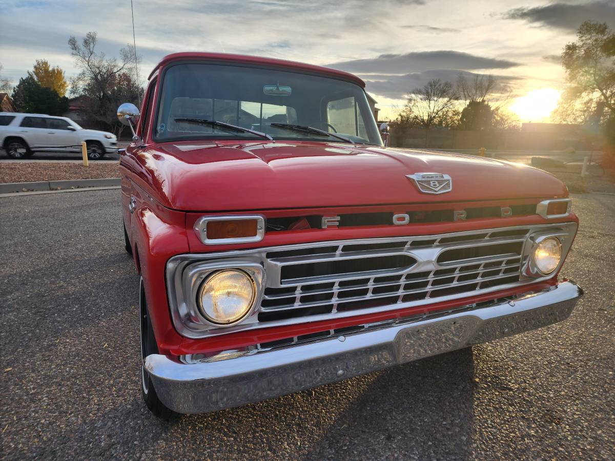 Ford-F100-1966-11