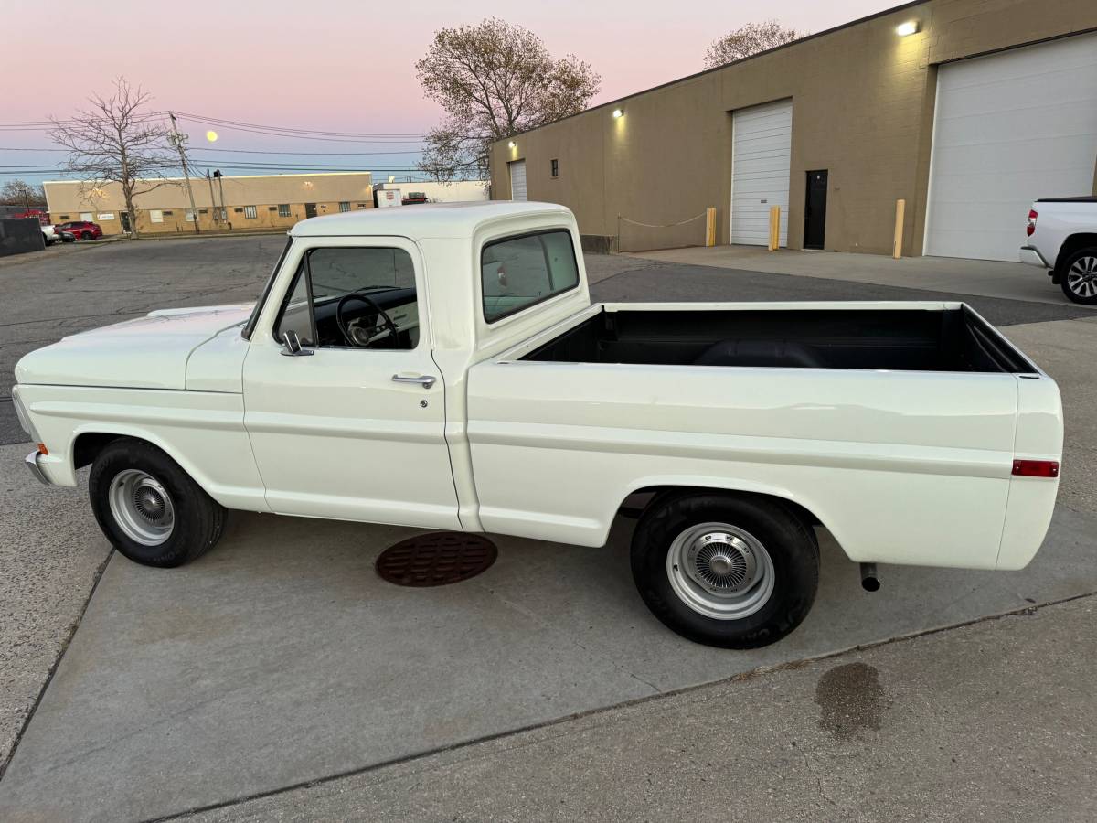 Ford-F100-1968-4