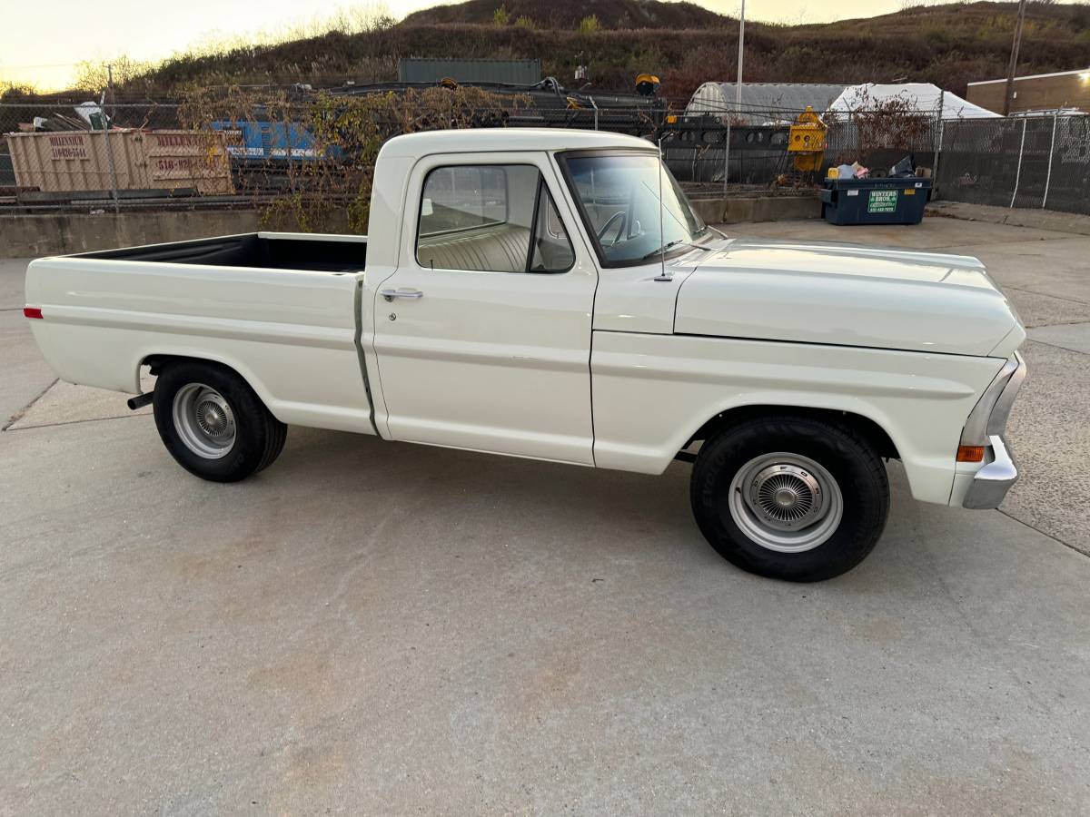 Ford-F100-1968-5