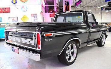 Ford-F100-1976-10