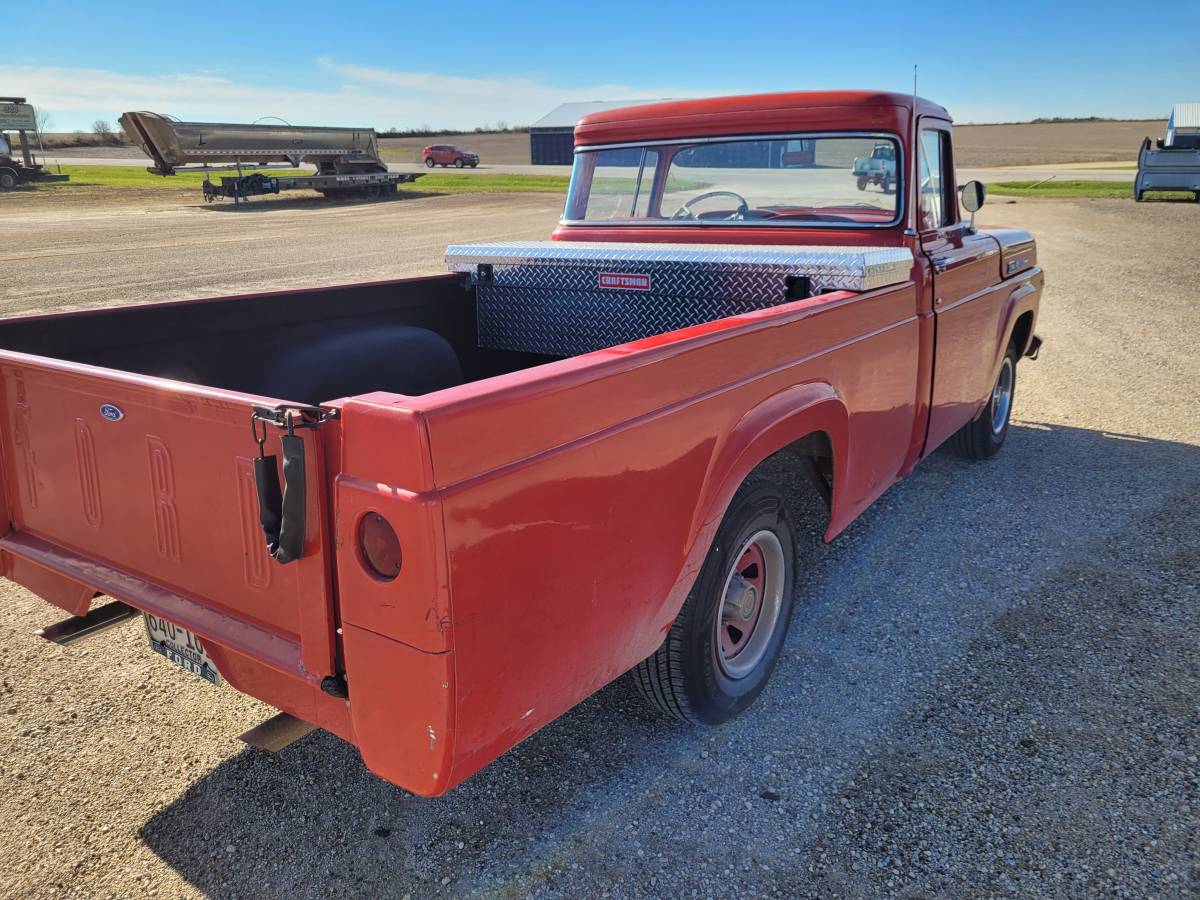 Ford-F100-custom-1960-11