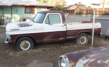 Ford-F100-custom-1972-3