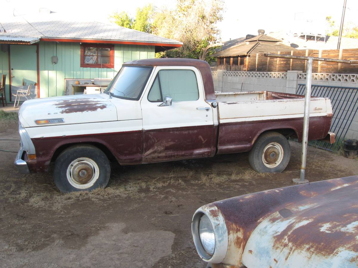 Ford-F100-custom-1972-3