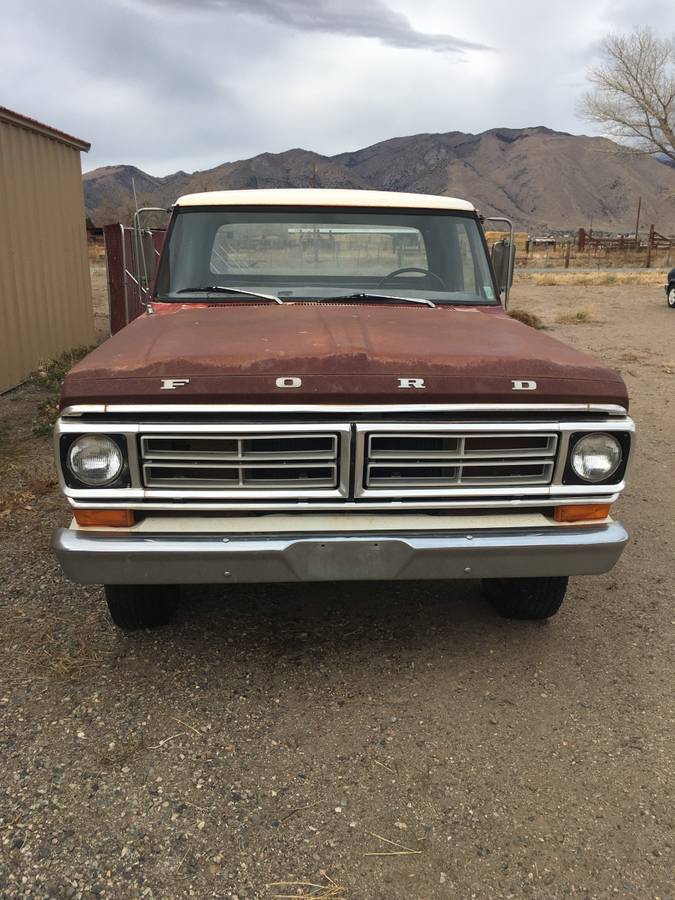 Ford-F100-custom-1972