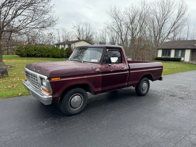 Ford-F100-custom-1979-13